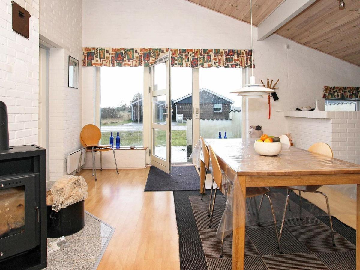 Three-Bedroom Holiday Home In Thisted 4 Nørre Vorupør Chambre photo